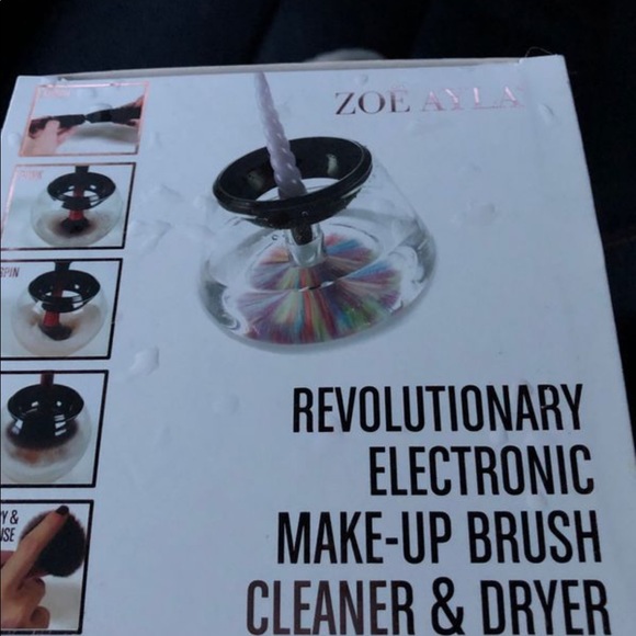 Makeup Brush Cleaner by Zoe Ayla - Picture 2 of 2